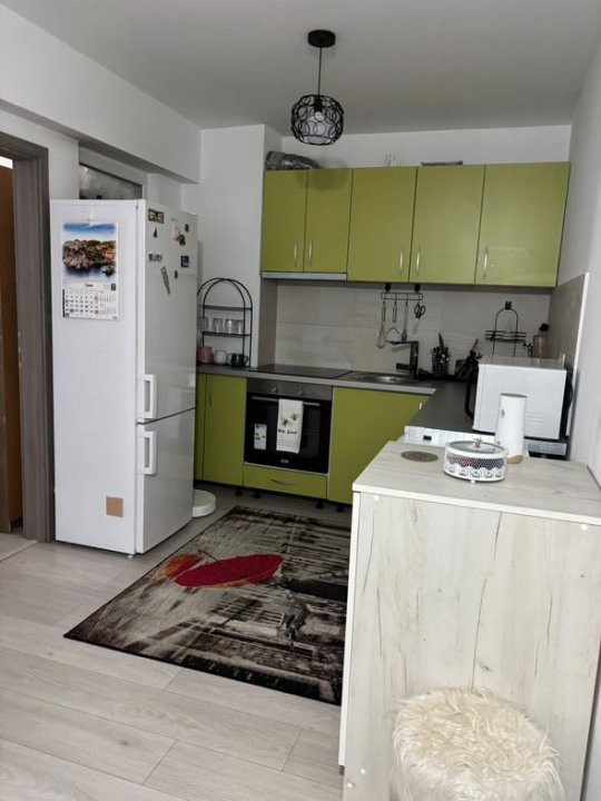 Apartament 2 camere cu parcare, zona Calea Baciului