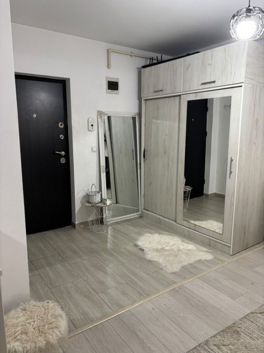 Apartament 2 camere cu parcare, zona Calea Baciului