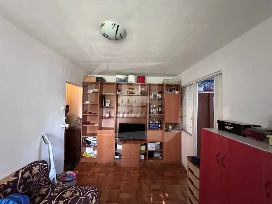 Apartament 3 camere, etaj 1, in Gheorgheni