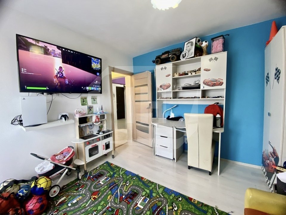 Apartament 2 camere, decomandat, etaj intermediar in Marasti