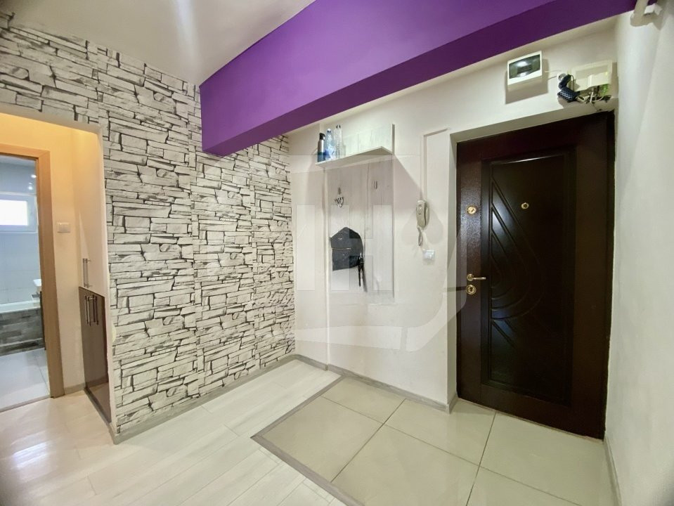 Apartament 2 camere, decomandat, etaj intermediar in Marasti