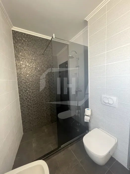 Apartament 2 camere, 2 parcari, zona Horea-Gara