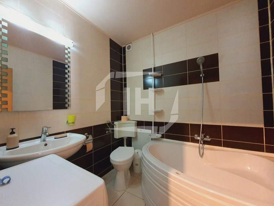 Apartament 2 camere, parcare, zona Eugen Ionescu
