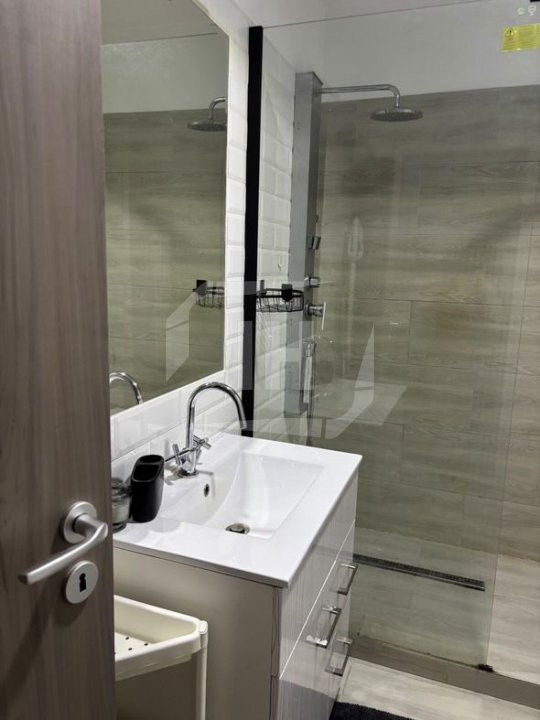 Apartament 2 camere cu parcare, zona Calea Baciului
