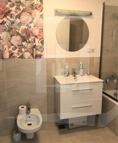 Apartament 3 camere, 95 mp, lux, parcare, Iulius Mall