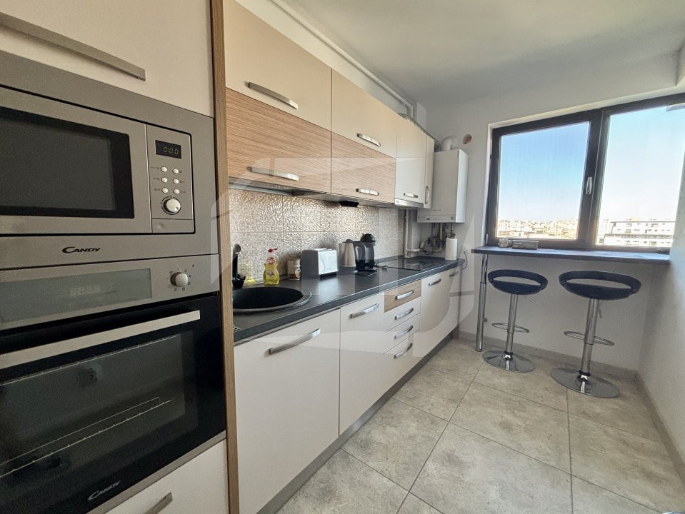 Apartament 3 camere, 2 bai, terasa, parcare, The Office