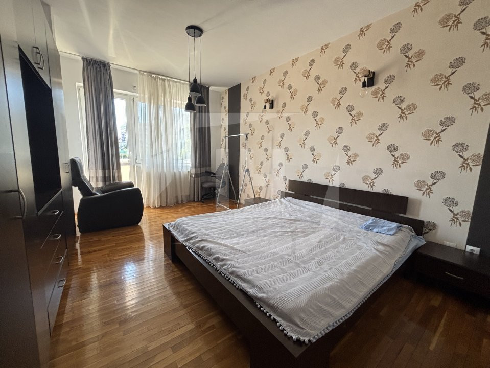 Apartament 4 camere, 2 bai, 160mp, parcare, Andrei Muresianu