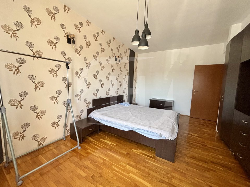 Apartament 4 camere, 2 bai, 160mp, parcare, Andrei Muresianu