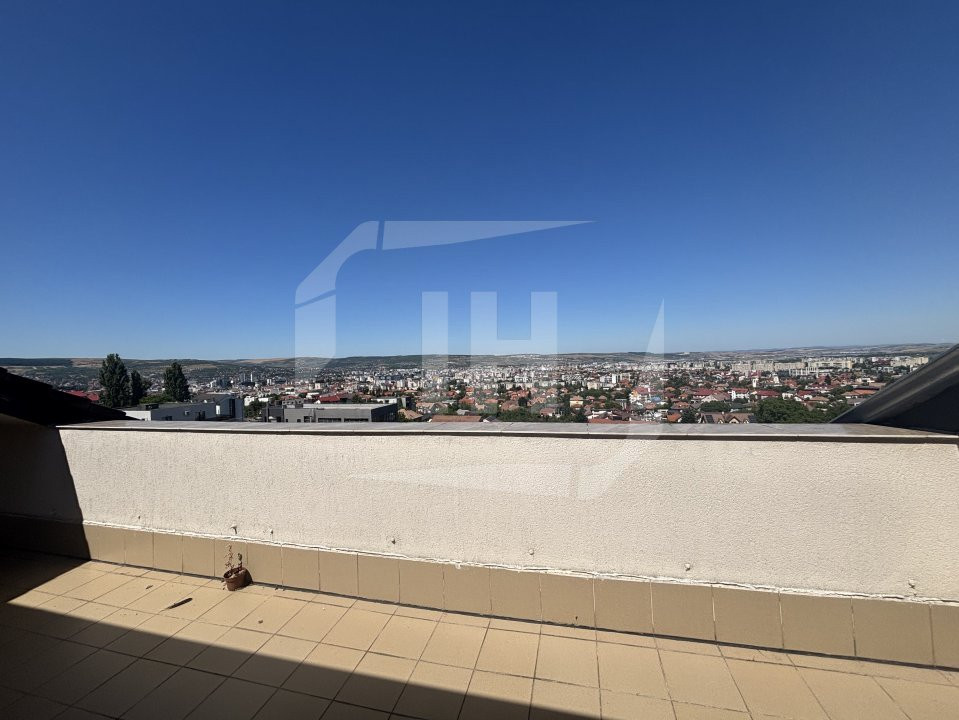 Apartament 4 camere, 2 bai, 160mp, parcare, Andrei Muresianu