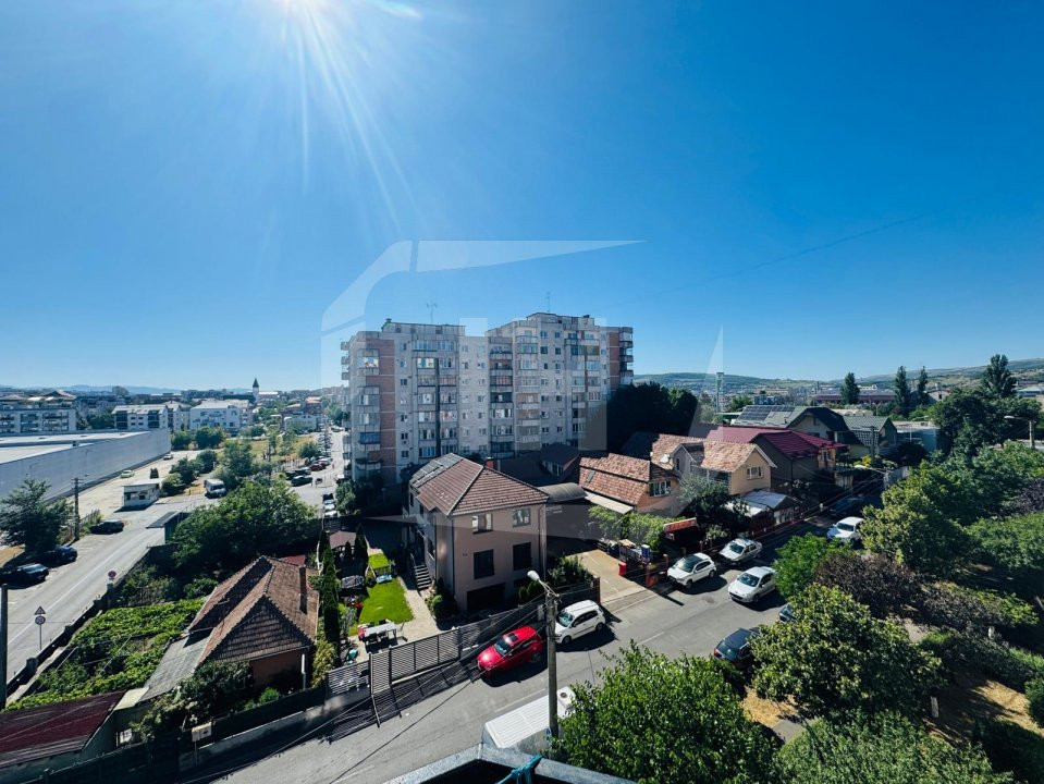 Apartament 2 camere, decomandat, etaj intermediar, Marasti