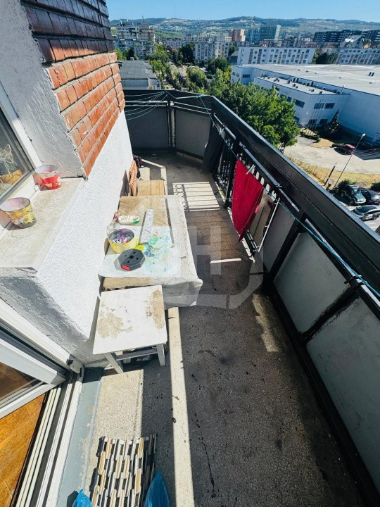 Apartament 2 camere, decomandat, etaj intermediar, Marasti