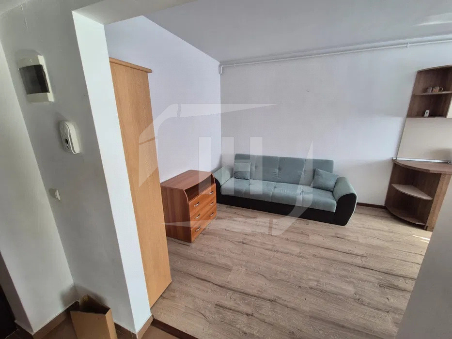 Apartament 2 camere, semidecomandat, Iulius Mall