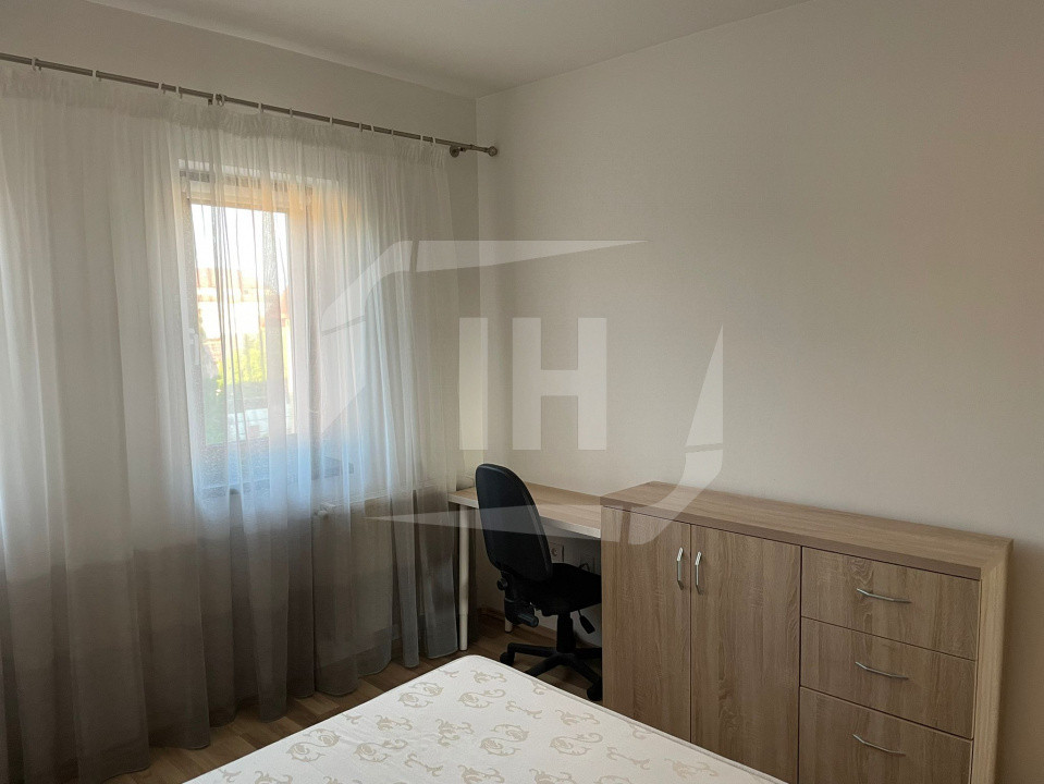 Apartament 2 camere, decomandat, parcare, zona Iulius Mall