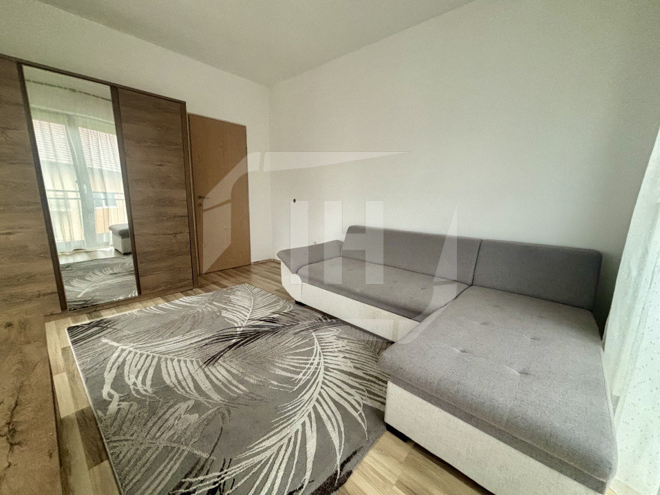 Apartament 2 camere, decomandat, parcare, zona Iulius Mall