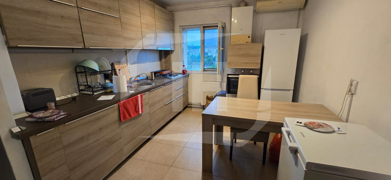 Apartament 2 camere, decomandat, priveliste catre Somes
