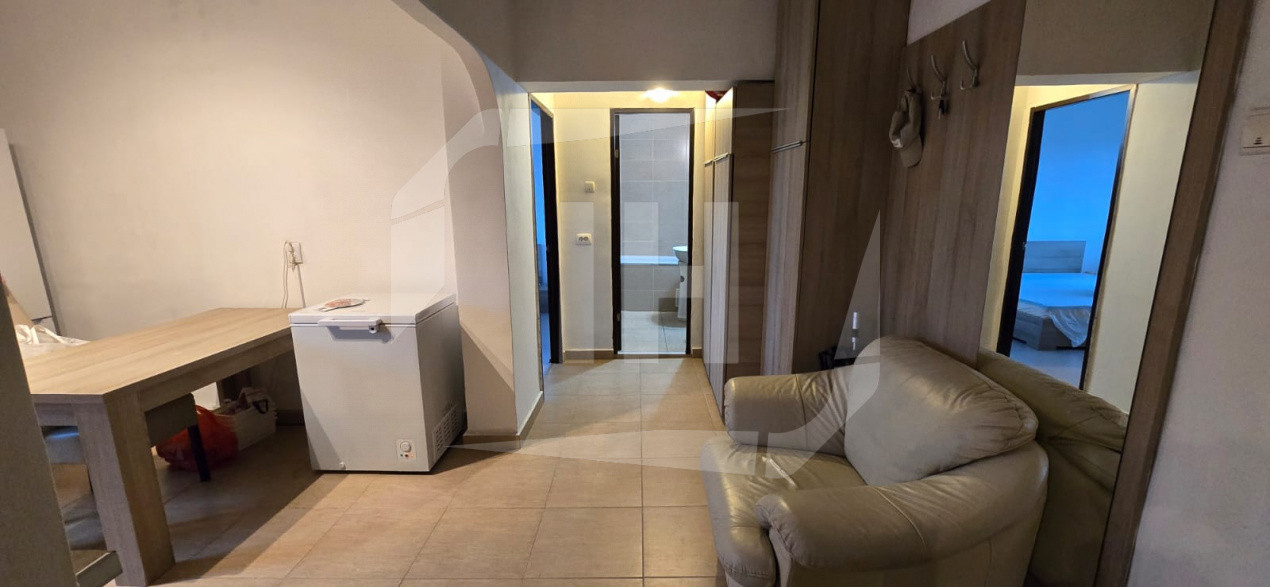 Apartament 2 camere, decomandat, priveliste catre Somes
