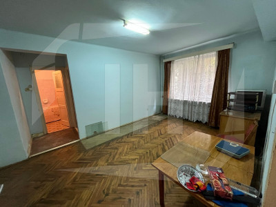 Apartament 2 camere in zona centrala