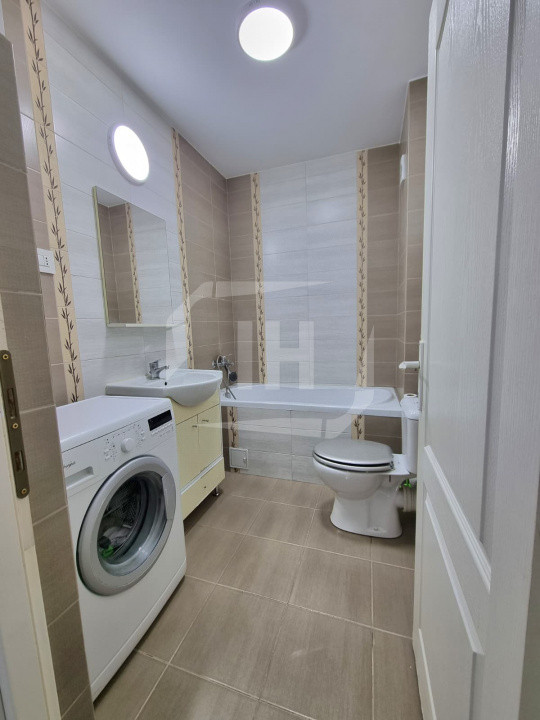 Apartament 2 camere decomandate, bloc nou si parcare!