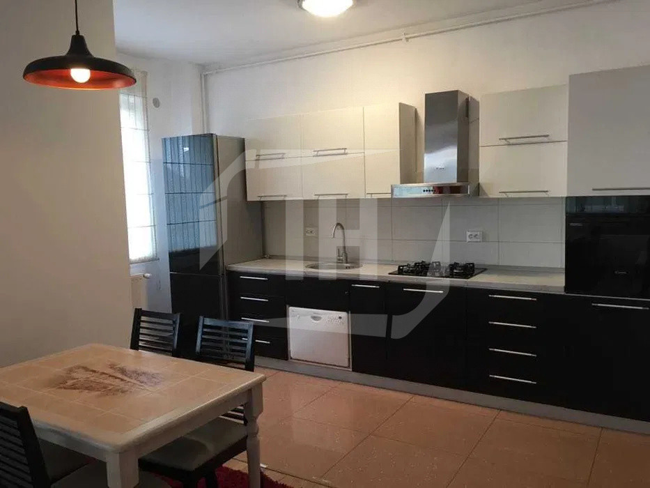 Apartament 3 camere 89 mp si terasa 25 mp in Andrei Muresanu!