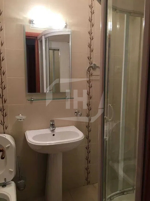 Apartament 3 camere 89 mp si terasa 25 mp in Andrei Muresanu!