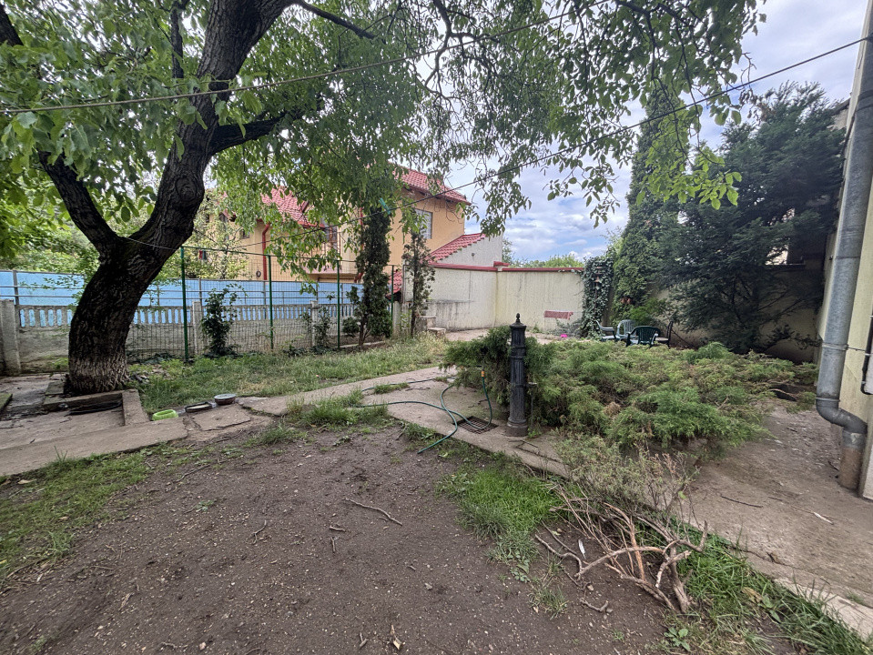 Apartament 4 camere, semidecomandat, 100mp, Gruia