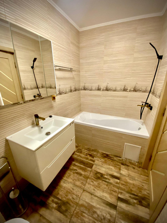 Apartament 2 camere, la cheie, Dambul Rotund