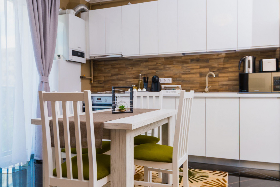 Apartament 2 camere, zona Platinia Shopping Center