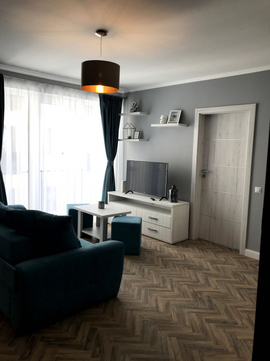 Apartament 3 camere la cheie, zona Platinia Shopping Center