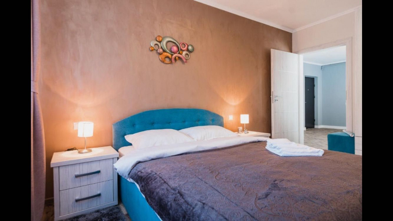 Apartament 3 camere la cheie, zona Platinia Shopping Center