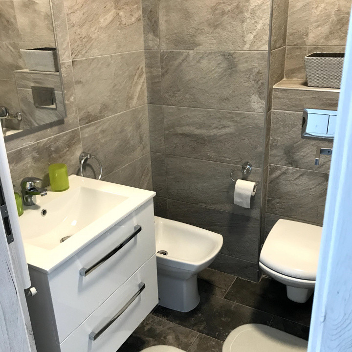 Apartament 3 camere la cheie, zona Platinia Shopping Center