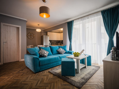 Apartament 3 camere la cheie, zona Platinia Shopping Center