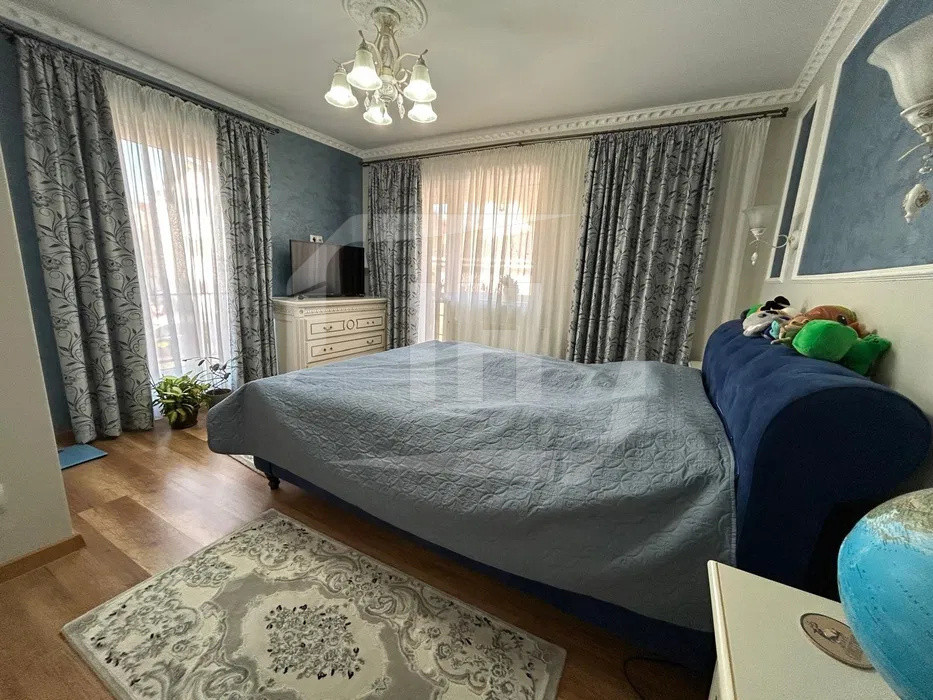 Apartament 4 camere, constructie tip vila, zona Oasului