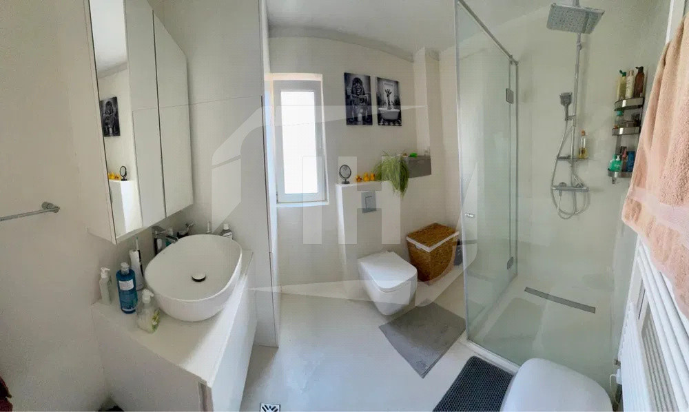 Apartament 4 camere, garaj, etaj 1, cartier Buna Ziua