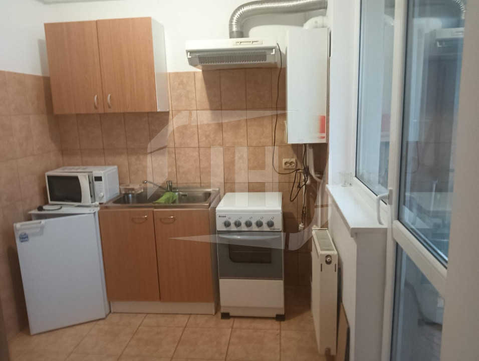 Garsoniera, etaj 1, zona Calea Turzii
