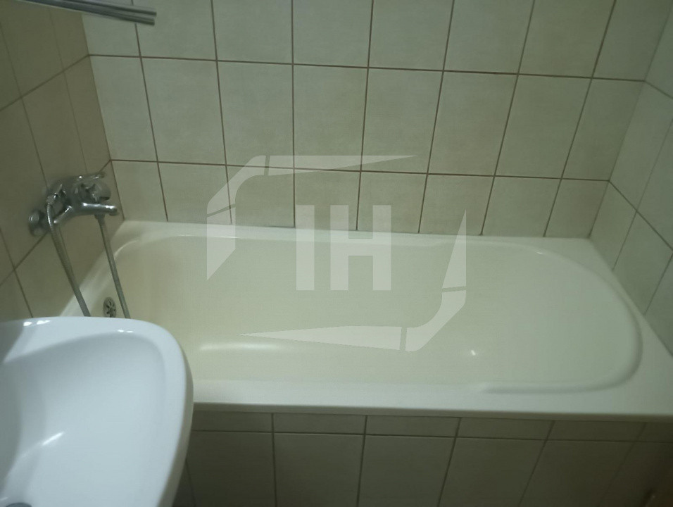 Garsoniera, etaj 1, zona Calea Turzii