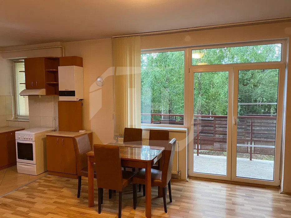 Apartament 2 camere, semidecomandat, 63mp, Andrei Muresianu 