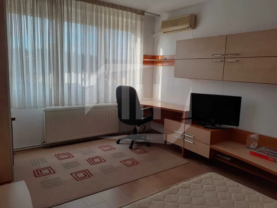 Apartament 2 camere, decomandat, Centru, Motilor