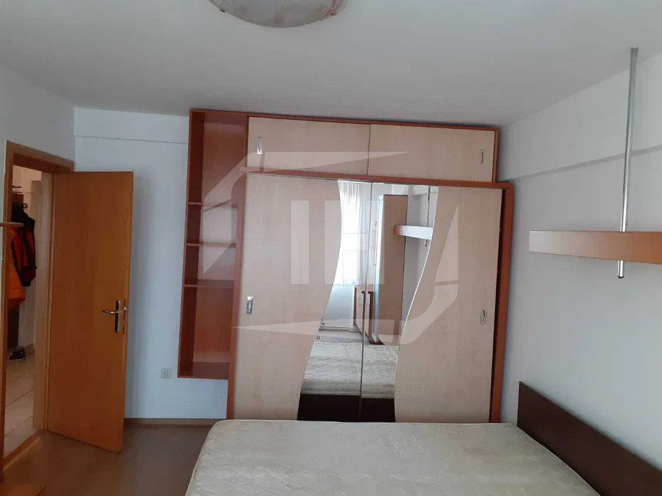 Apartament 2 camere, decomandat, Centru, Motilor