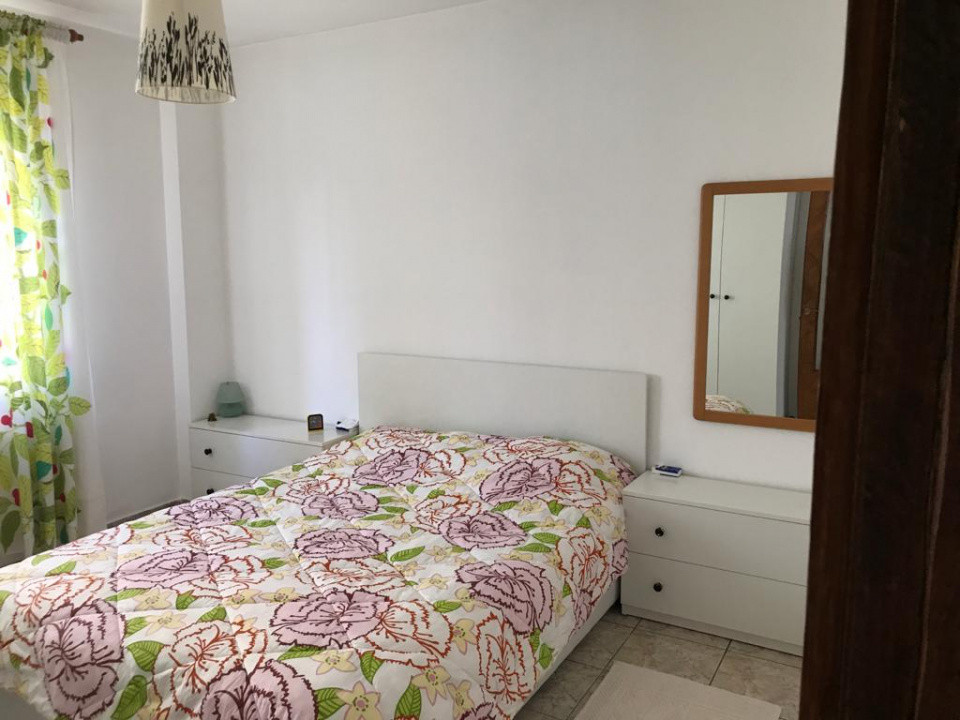 Apartament 2 camere decomandat, cartier Plopilor