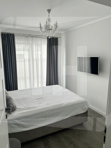 Apartament 3 camere, la cheie, terasa, zona Vivo