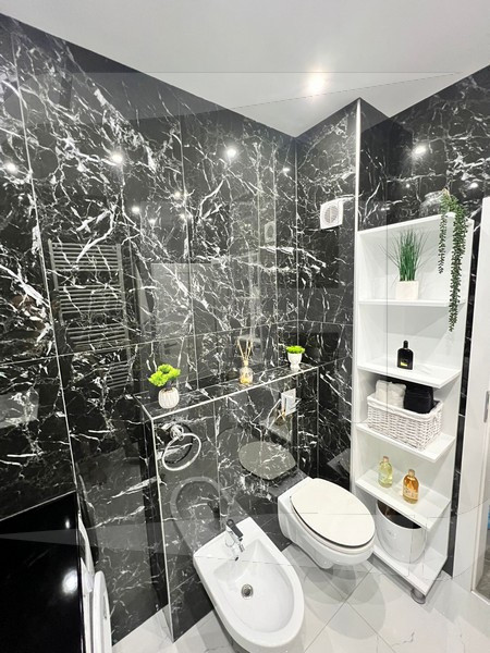 Apartament 3 camere, la cheie, terasa, zona Vivo