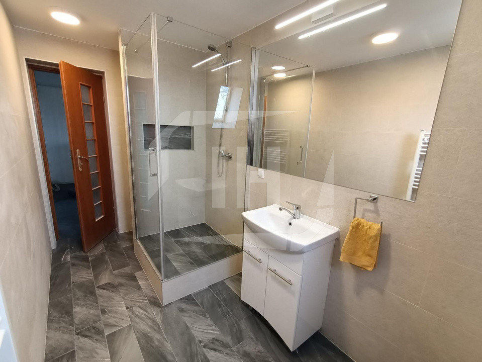 Apartament cu 3 camere, zona Nicolae Titulescu