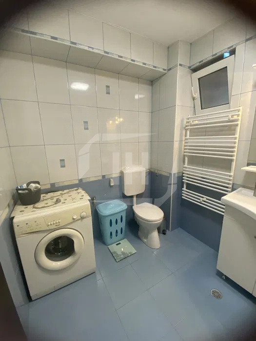 Apartament cu 2 camere, zona Grand Hotel Italia