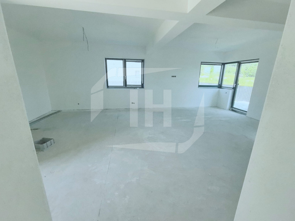 Casa individuala, 4 camere, 3 bai, 400 mp teren
