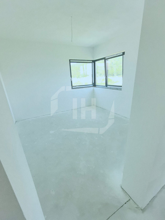 Casa individuala, 4 camere, 3 bai, 400 mp teren