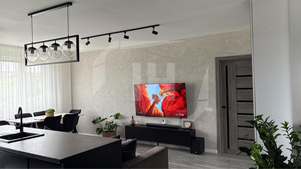 Apartament 2 camere 60 mp utili, panorama, zona Vivo