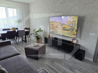 Apartament 2 camere 60 mp utili, panorama, zona Vivo