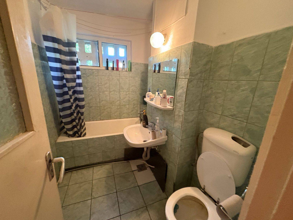 Apartament 3 camere pe etaj intermediar, zona Grigore Alexandrescu
