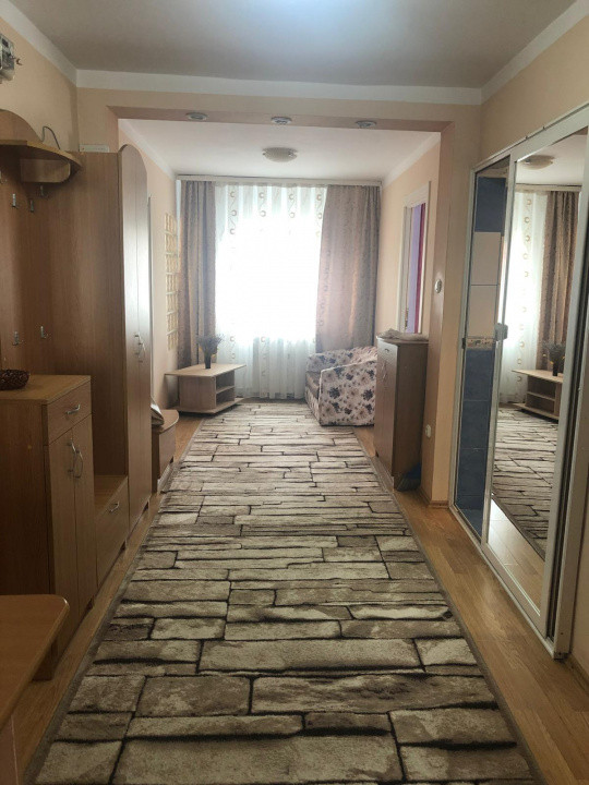 Apartament 3 camere decomandat, cartier Manastur