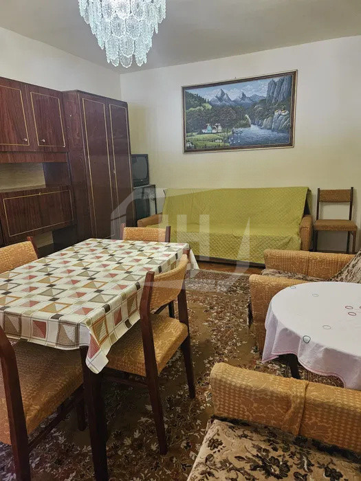 Apartament 3 camere, decomandat cu parcare, Zorilor zona Golden Tulip